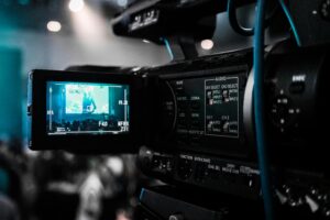 Bụi media agency marketing 